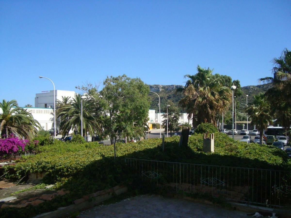 Appartamento Per 4 Persone Al Poetto Di カリアリ エクステリア 写真